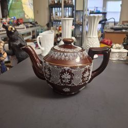 Vintage Japanese "Brown Betty" Persian Teapot W/Gold Trim & White Chinoiserie Design In A Rich Dark Brown-Mid Century- Holds 4 Cups