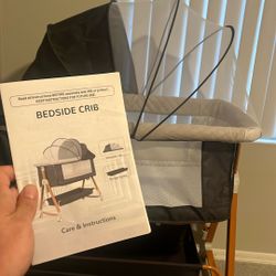 Bedside Crib Brand New 50$