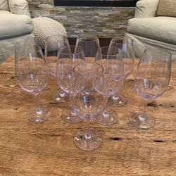 8 Wine Glasses