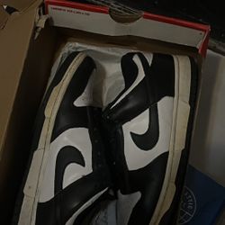 nike dunk lows: panda