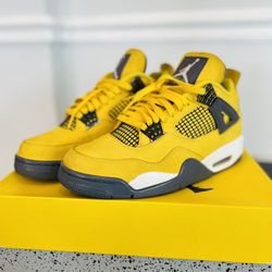 Jordan 4 Lightning Sz 9.5