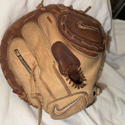 Catchers Mitt Nike Great Shape