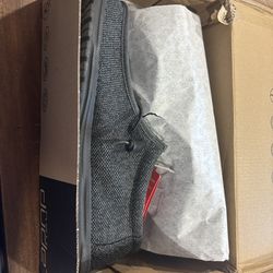 Hey Dudes Wally Sox Sz 13M