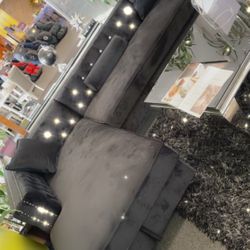 Brand New In Box Firm Price $1,090 Black Velvet Crystal Tufted Sectional With Storage Pillows Included Chrome Legs Nailhead Trim