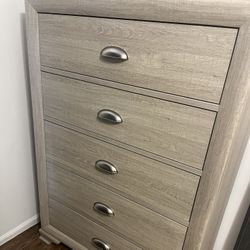 Dresser And Nightstand 