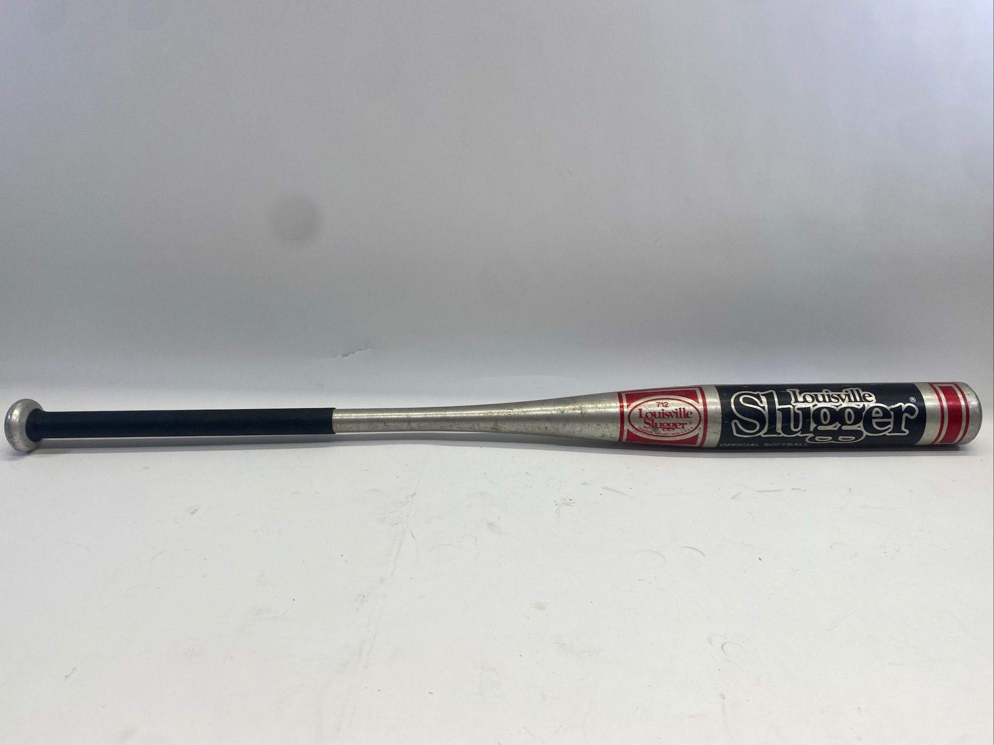 Louisville Slugger 712 Official Aluminum Softball Bat 34” 29 oz.
