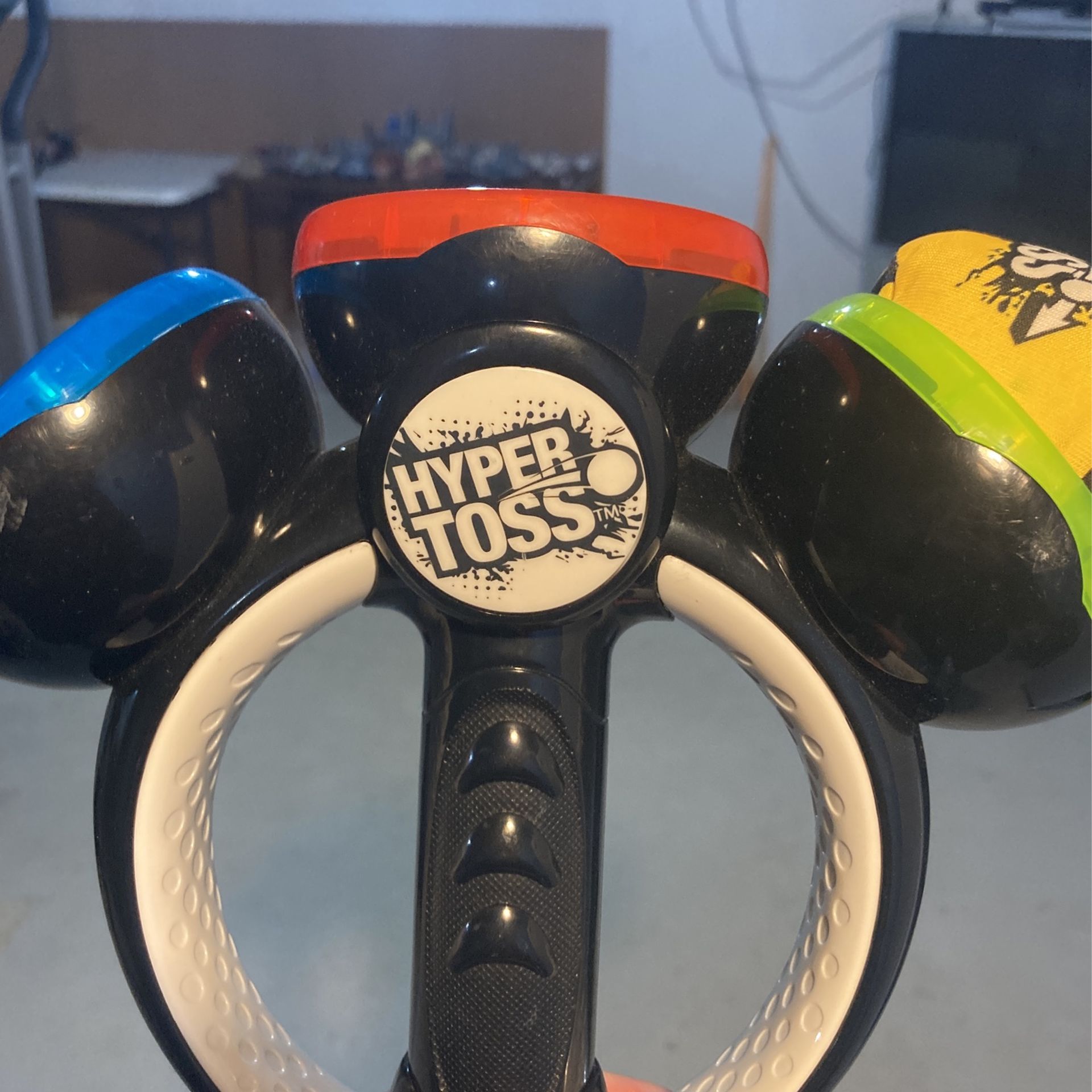 hyper toss game