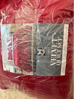 New members mark velvet quilt king size set