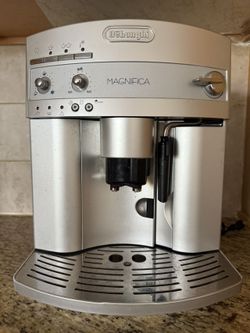 Delonghi Magnifica Coffee Maker