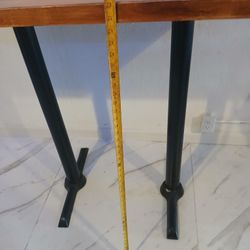 Restaurant High Table 