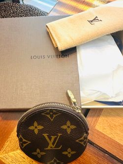 LV Monogram Round Coin Purse