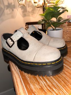 Mary Jane doc marten