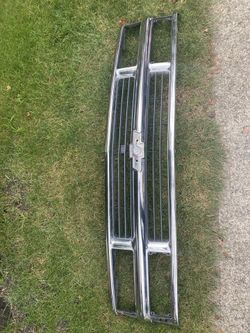 1989-98 Silverado Grill And Headlights .