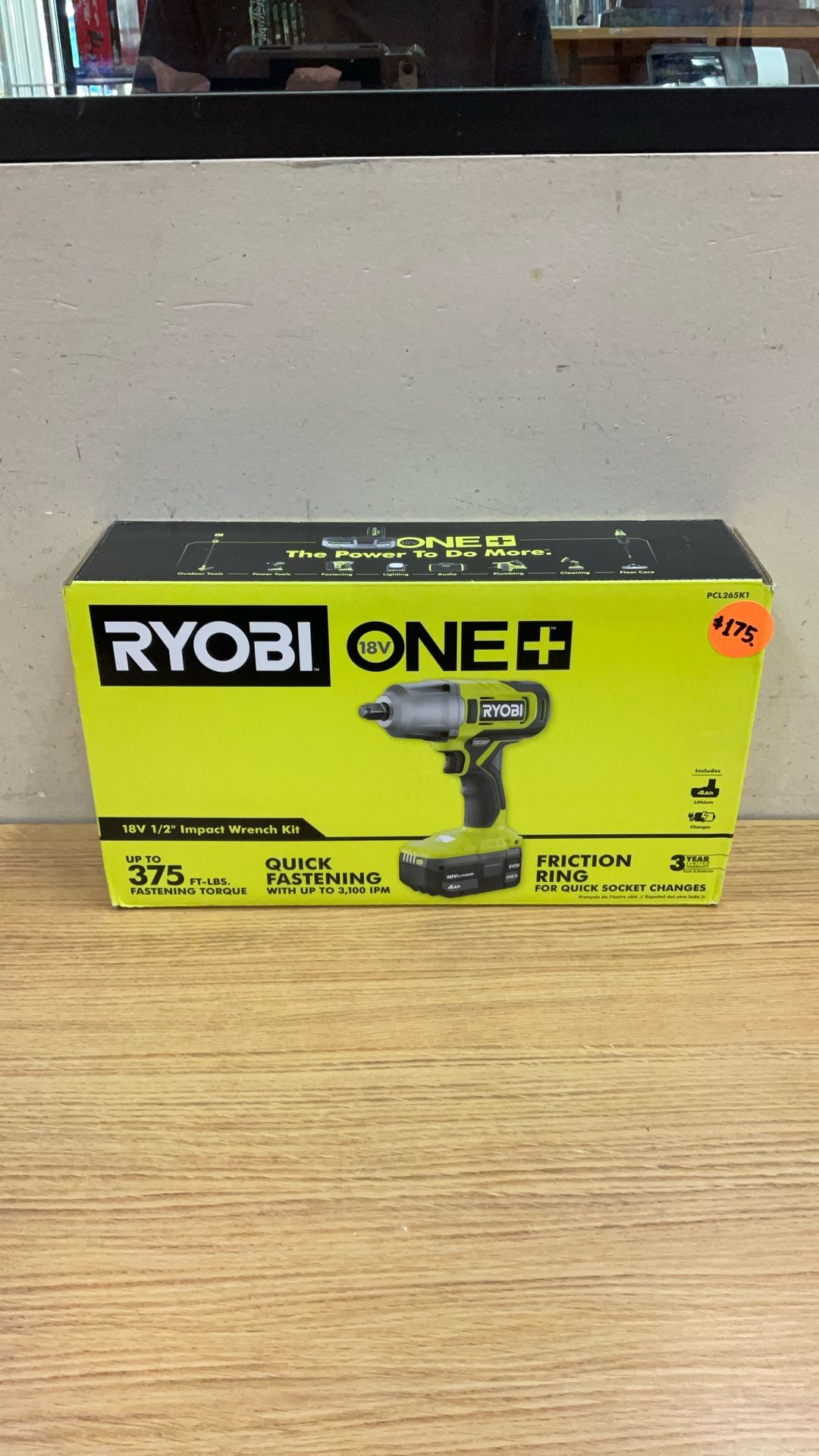 RYOBI PCL266K1  18V 1/2” IMPACT WRENCH.