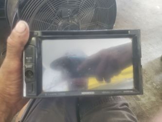 Kenwood double din deck with all the hookups lowest im goig dont ask