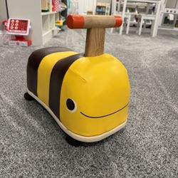 Bumble bee Sitting Scooter 