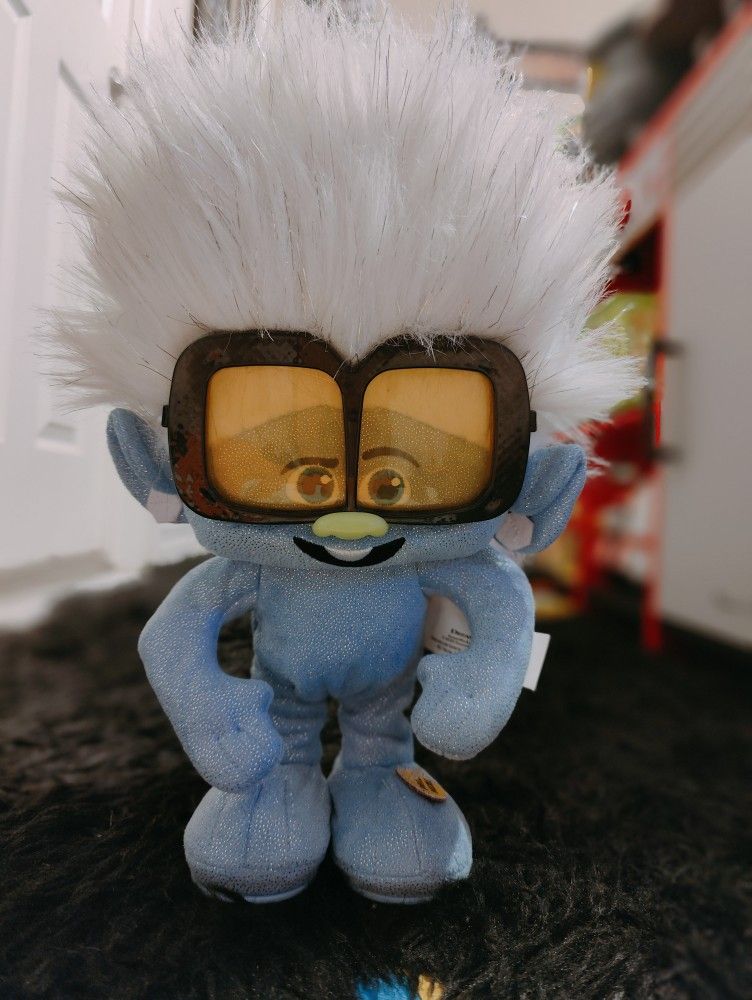 DreamWorks Trolls World Tour Tiny Diamond Rap And Sing Dancing Plush