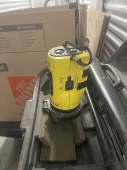 Tools. Horizontal N Vertical Laser Line
