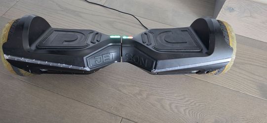 Hoverboard with LED lights and rubber wheels