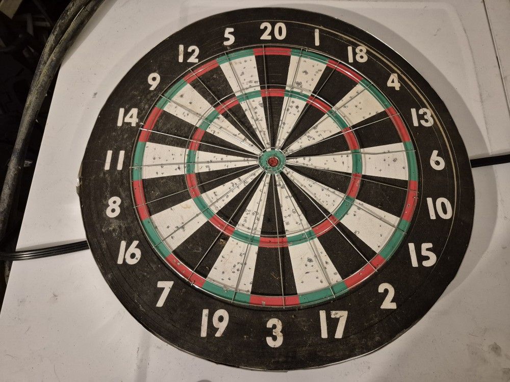18" Wide 2 Sided Dart Board - Used But If You Got The Darts, Can Use This As A Spare Dartboard