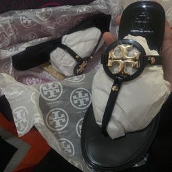 New Tory Burch Sandal