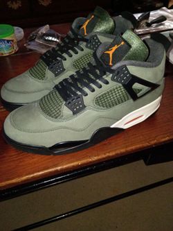 Air Jordan OG Undefeated Green