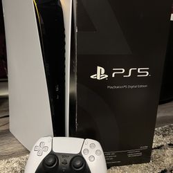 PS5 with External Storage