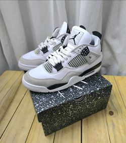Jordan 4 military black