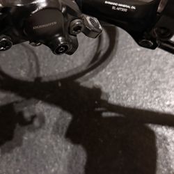 mt 200 shimano brakes