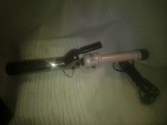 Hot Tools Curling Iron