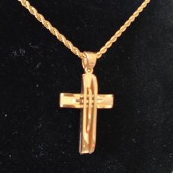 Gold 18k Plated Chain Necklace With Pendant 