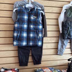 Boys DKNY set 