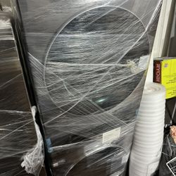 LG TOWER WASHER AND DRYER