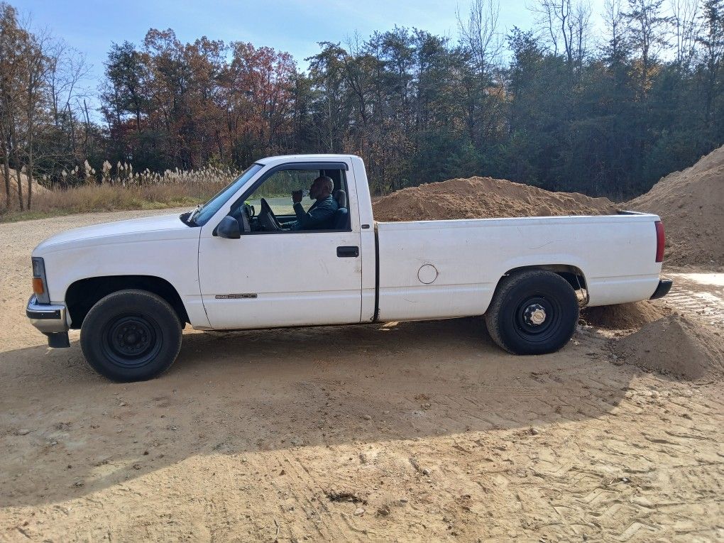 1999 Gmc C2500