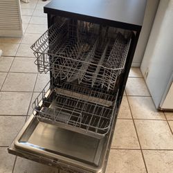 Brand New Dishwasher With Kitchen Sink Hookup