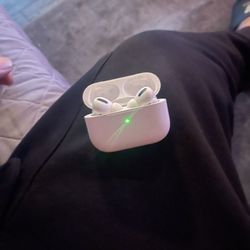 Apple AirPods Pro 2 