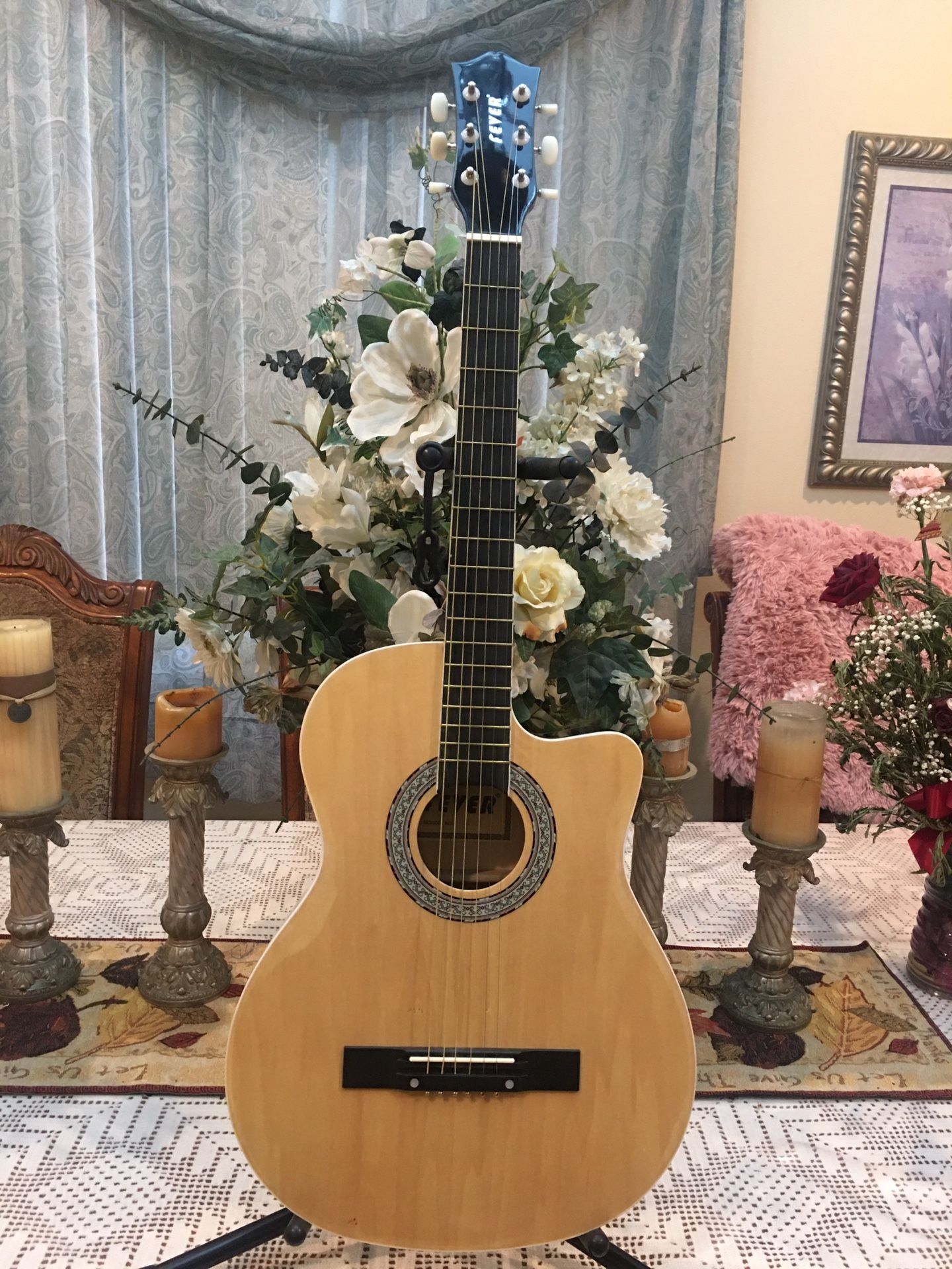 Fever acoustic guitar 38 inches length