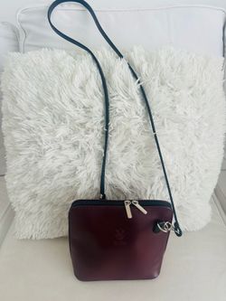 Vera Pelle Italian Leather Crossbody Bag