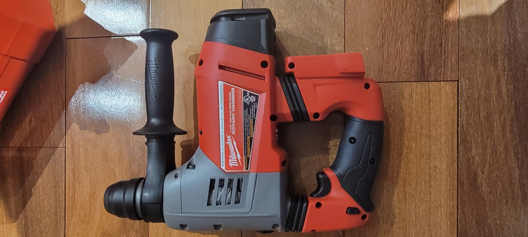 1 1/8" Milwaukee Rotary Hammer Drill