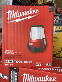Milwaukee M18 Site Light (TOOL ONLY)