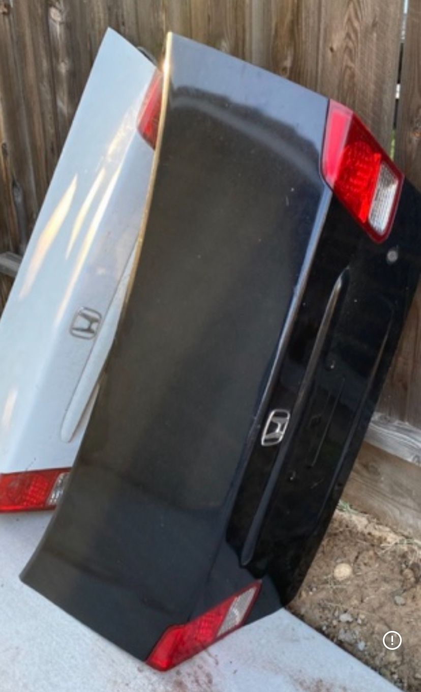 Honda Civic Trunk Lid