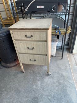 Vintage 3-Drawer Rolling Cabinet