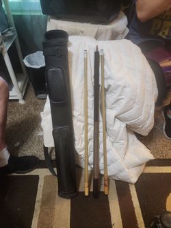 Vintage 1900's McDermott pool cue...