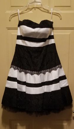 Strapless Black/White Dress Evening Dress, Size 10