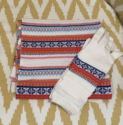 Colorful Talbots Scarf And Matching Gloves 