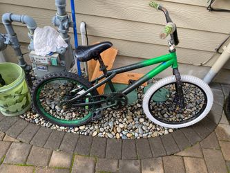 BMX bike half broken