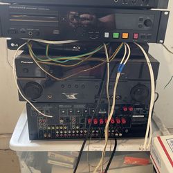 Pioneer Stereo Receiver