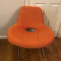 Brand New Fancy Comfortable Chair Sale