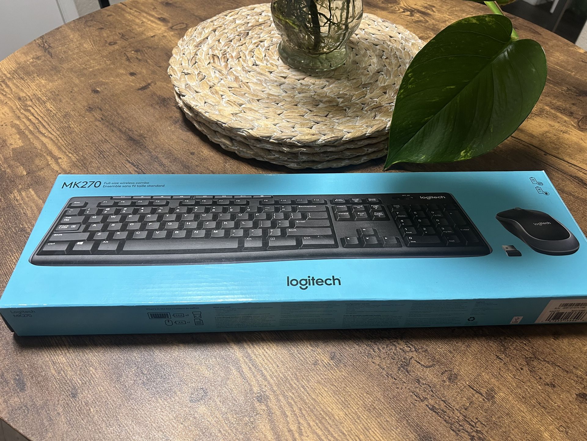 Logitech MK270 Wireless Keyboard And Mouse (black)