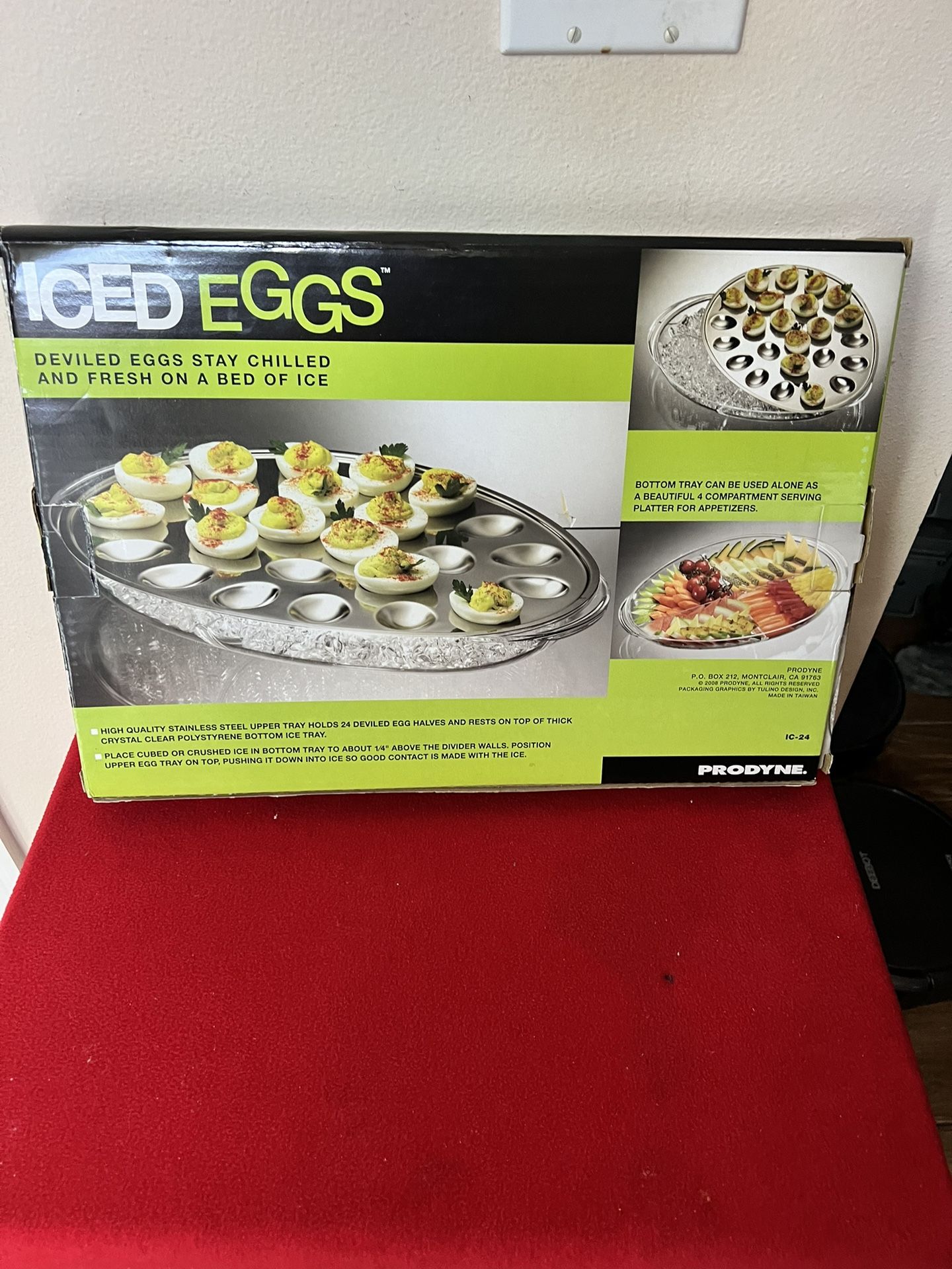 Iced Eggs 2 Piece Tray New